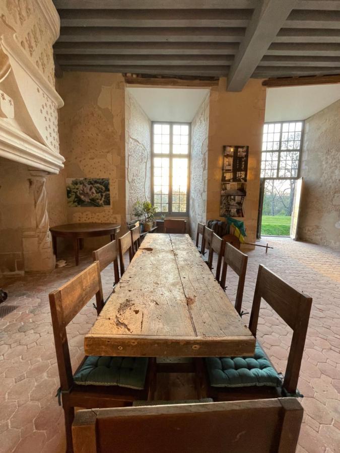 Un Chateau En Bourgogne Saincaize-Meauce 外观 照片